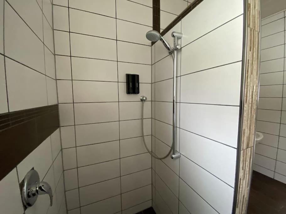 Neu Apartment In Schloss Naehe,Parkplatz, Netflix Sögel Extérieur photo