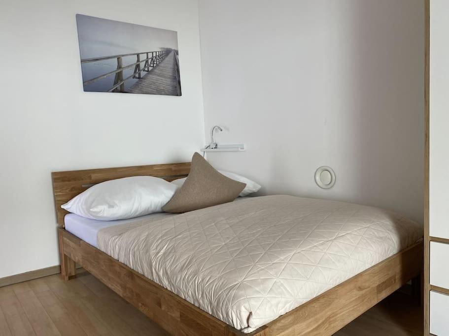 Neu Apartment In Schloss Naehe,Parkplatz, Netflix Sögel Extérieur photo